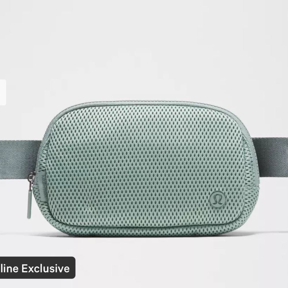 lululemon athletica Mesh Everywhere Belt Bag in Mint